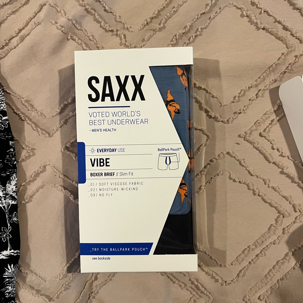 SAXX Men's Boxer Briefs - Gray and Blue - Picture 2 of 7